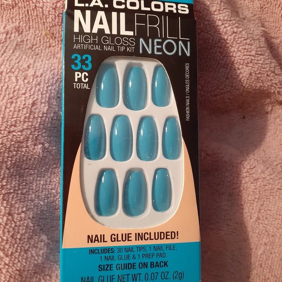 SALE!!! Brand New LA COLORS False Nails-L - Picture 1 of 1